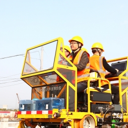 Dual-Track Ultrasonic Rail Flaw Detector