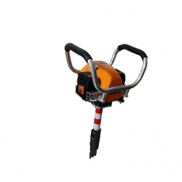 Battery-powered rail tamper